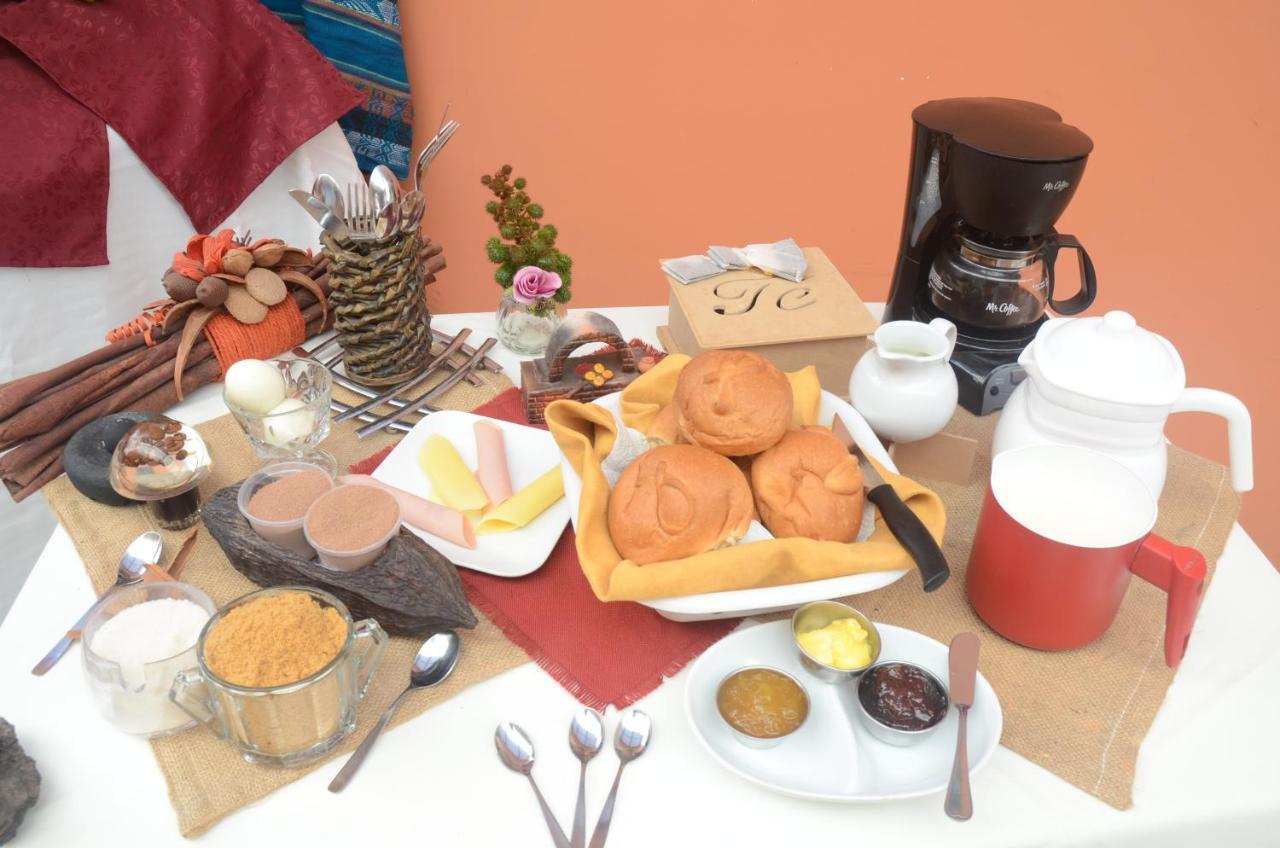 Hostal La Posada De Jose Carlos Puerto Baquerizo Moreno Kültér fotó